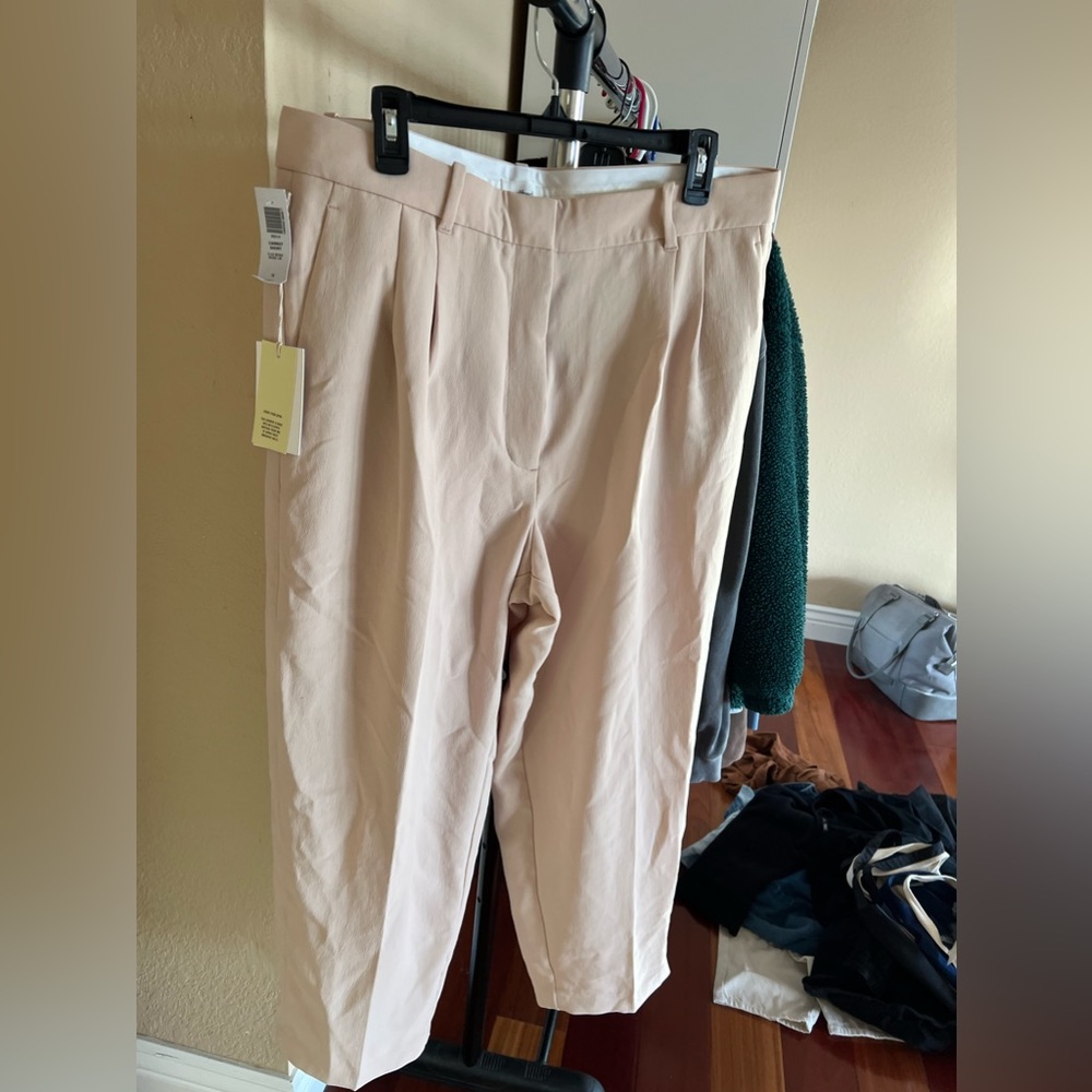 Aritzia effortless pants